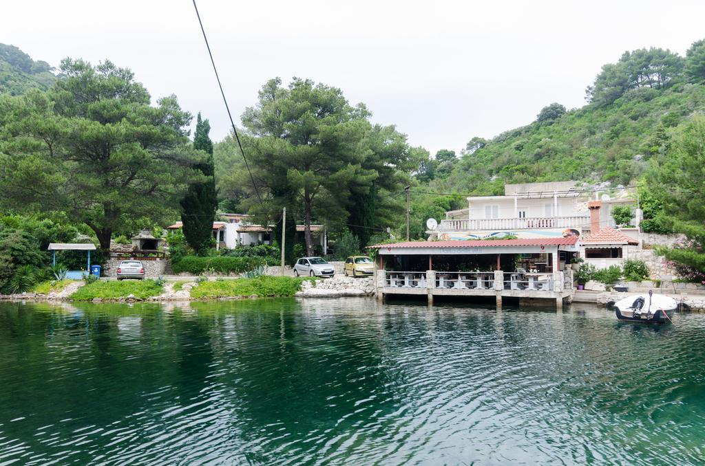 Apartments Porto Della Vita Okuklje Eksteriør billede