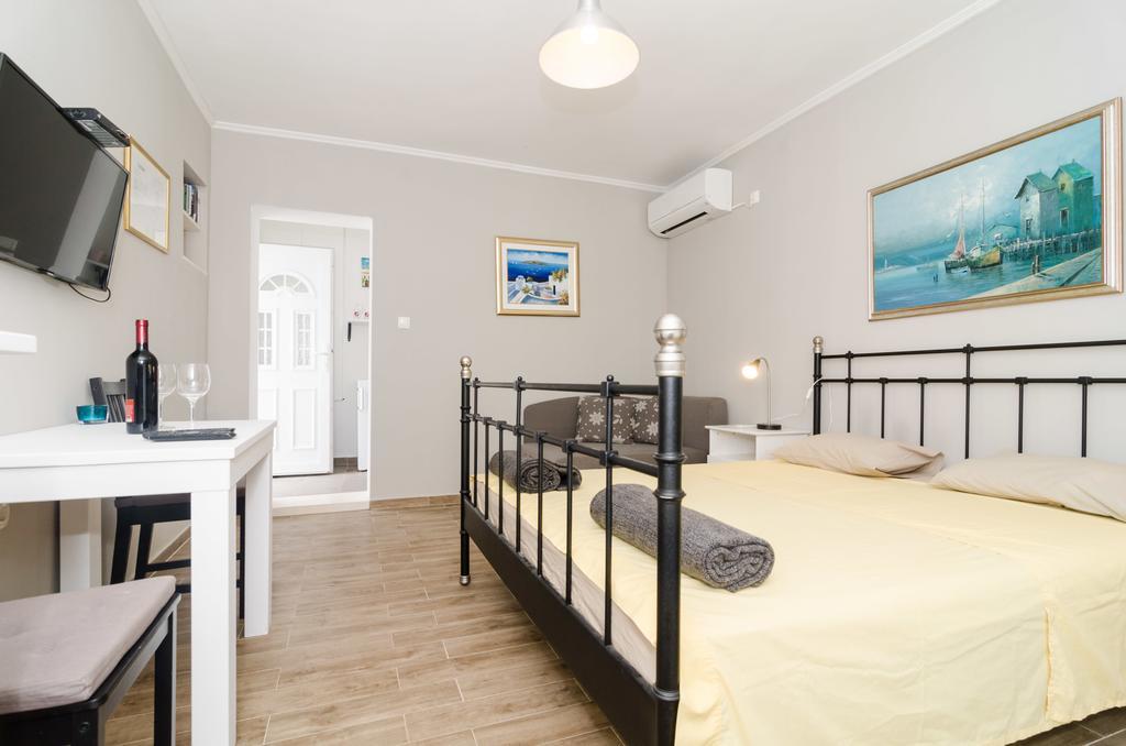 Apartments Porto Della Vita Okuklje Eksteriør billede